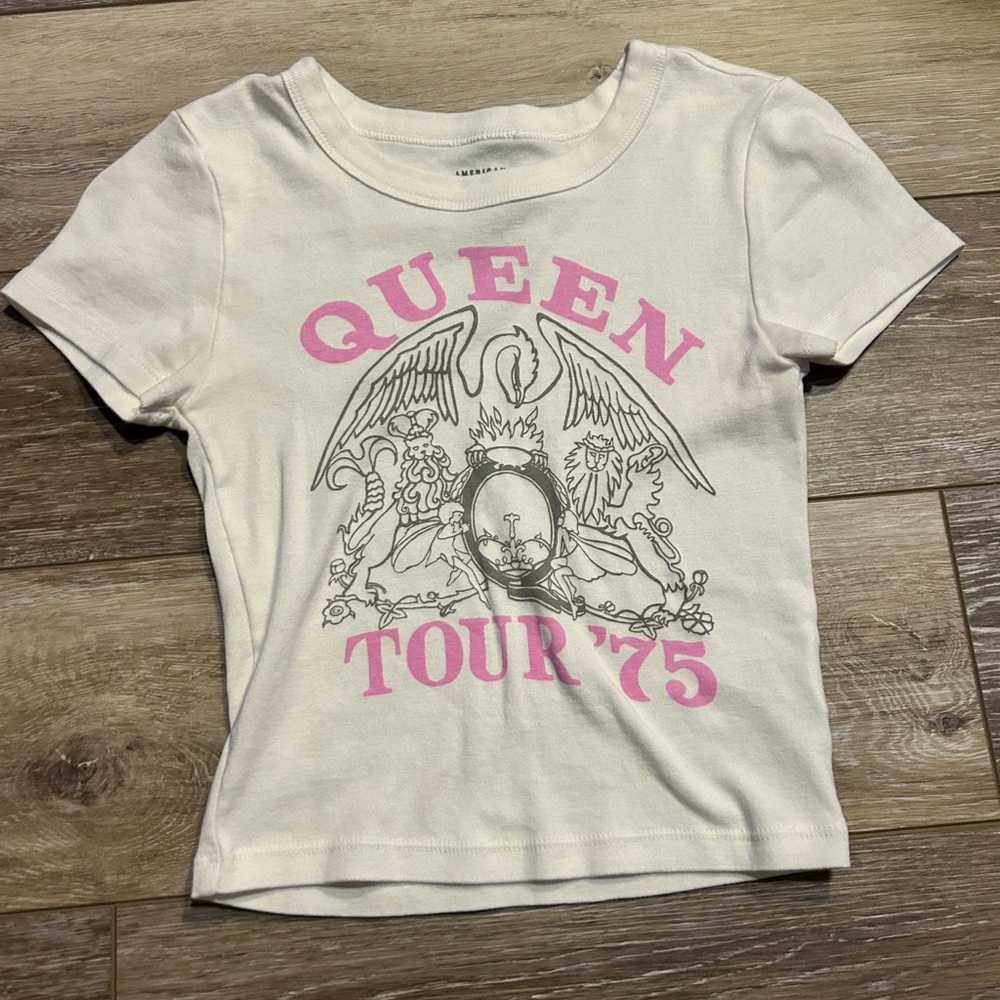 NWOT American Eagle Baby Tee